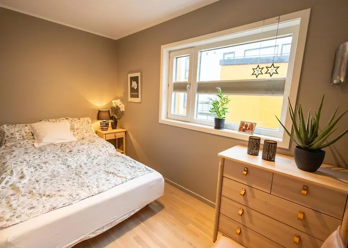 Damsgard , Naer Sentrum 베르겐